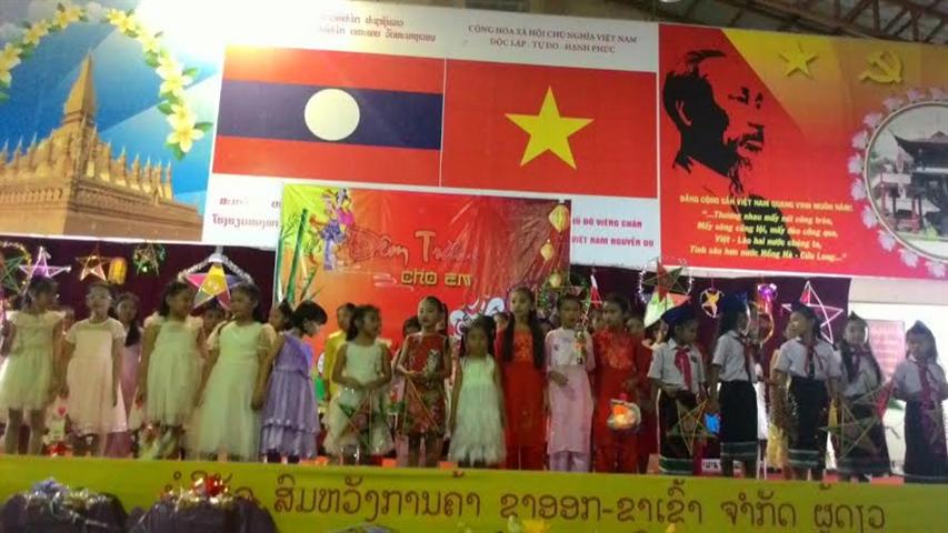 ເຍົາວະຊົນໂຮງຮຽນ2ພາສາລາວ-ຫວຽດນາມຫງວຽນຢູຈັດວັນບຸນໄຫວ້ພະຈັນ